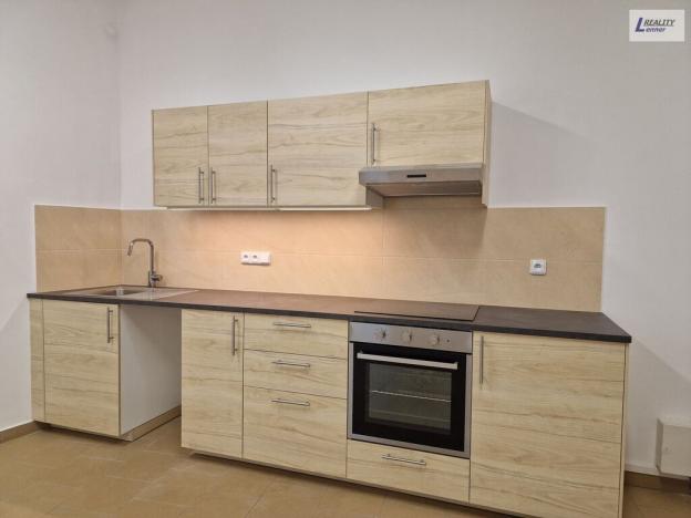 Pronájem bytu 1+kk, Příbram - Příbram VI-Březové Hory, Rožmitálská, 71 m2