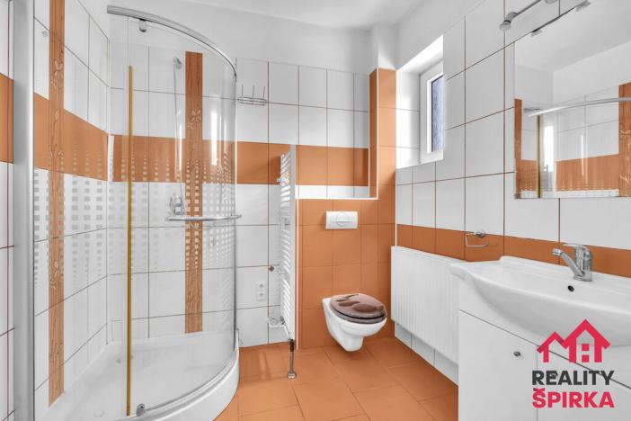 Prodej rodinného domu, Staré Město, 112 m2