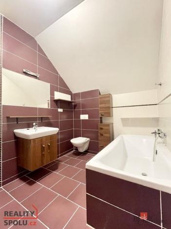 Prodej bytu 2+kk, Ostrava - Přívoz, Špálova, 73 m2