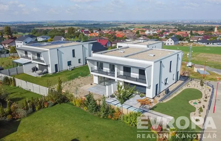 Prodej rodinného domu, Červené Pečky, Hrabáňova, 202 m2