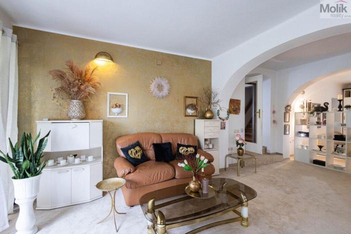 Prodej rodinného domu, Loučim, 300 m2