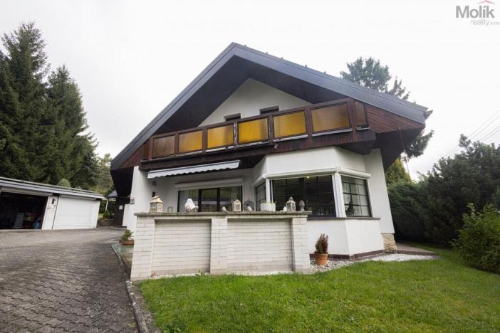 Prodej rodinného domu, Loučim, 300 m2