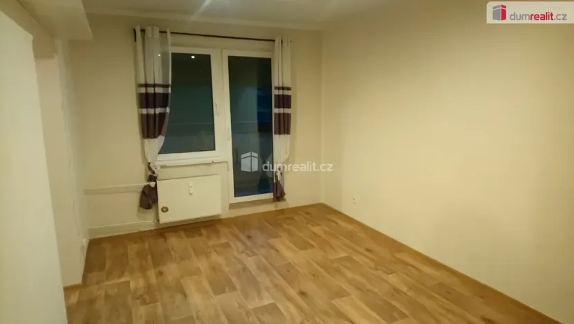 Pronájem bytu 2+1, Luštěnice - Zelená, 50 m2