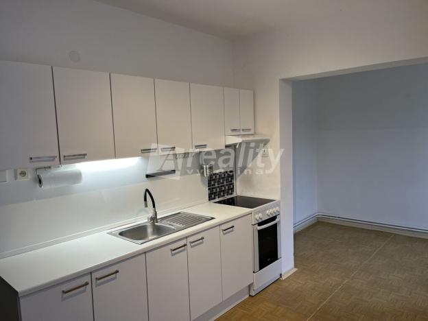 Prodej bytu 4+1, Polná, Na Hlíně, 80 m2