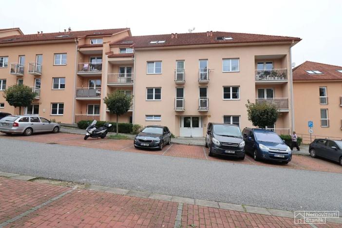 Prodej bytu 2+1, Písek, Za Pazdernou, 62 m2