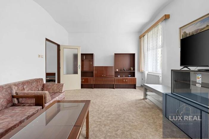 Prodej pozemku pro bydlení, Petrůvky, 11472 m2