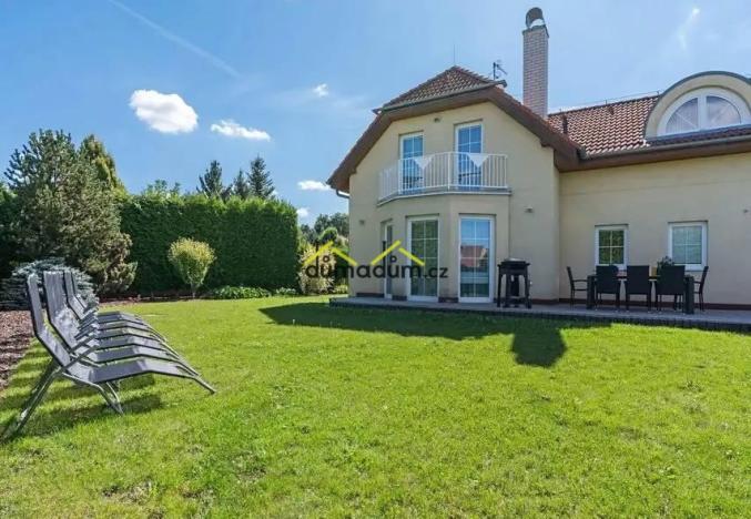 Pronájem rodinného domu, Praha, Liboňovská, 257 m2