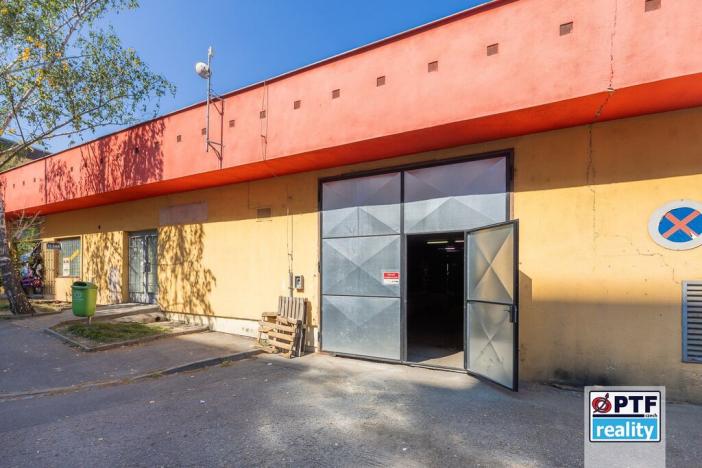 Pronájem výrobních prostor, Plzeň, Brněnská, 145 m2