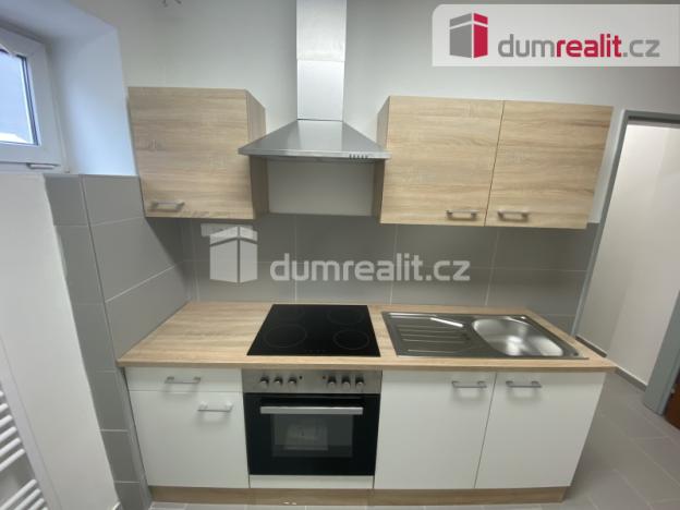 Pronájem bytu 1+kk, Břeclav, Na Hrůdách, 16 m2