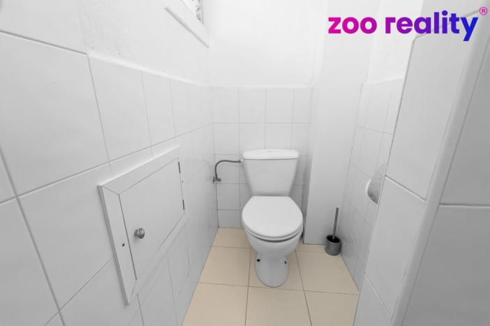 Prodej rodinného domu, Sviny, 234 m2