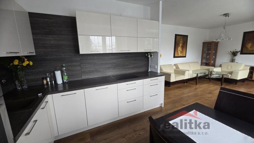 Prodej bytu 3+1, Opava, Edvarda Beneše, 70 m2