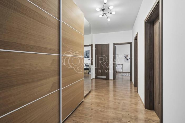 Prodej bytu 3+kk, Horoměřice, T. G. Masaryka, 83 m2