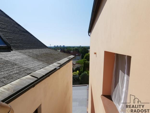 Pronájem bytu 1+kk, Hradec Králové, Malé náměstí, 42 m2