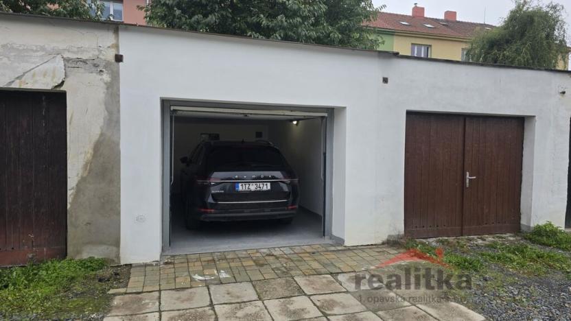 Prodej garáže, Opava, Oblouková, 20 m2