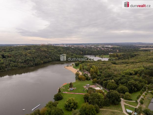 Prodej komerčního pozemku, Praha - Háje, Mirošovská, 665 m2