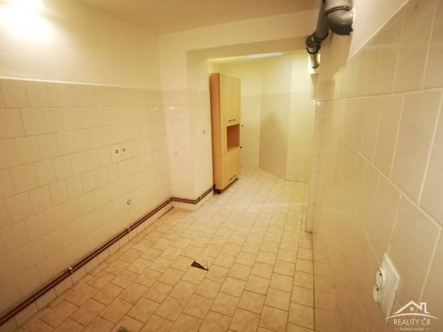 Prodej bytu 2+1, Jihlava, Křížová, 69 m2