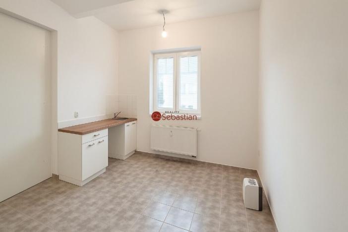 Pronájem kanceláře, Jičín, Dělnická, 17 m2