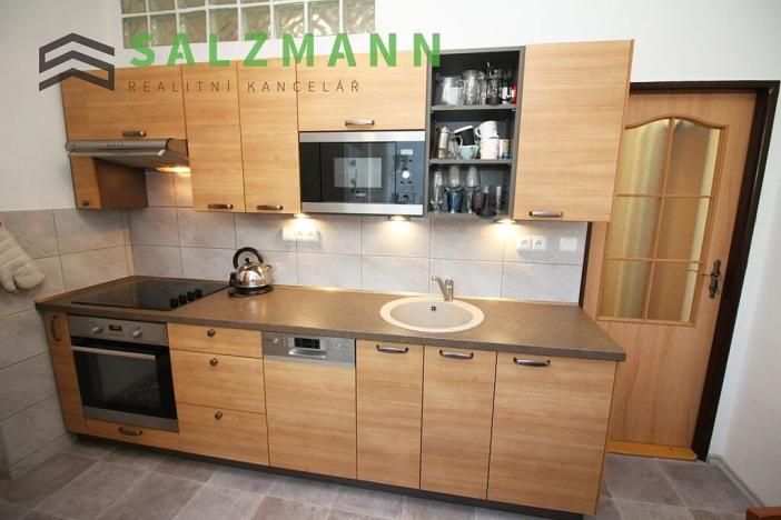 Pronájem bytu 3+1, Plzeň, Revoluční, 82 m2