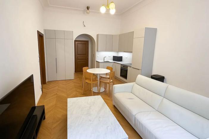 Pronájem bytu 2+kk, Praha - Vinohrady, Mánesova, 60 m2