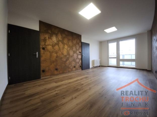 Prodej bytu 3+1, Hradec Králové, třída Edvarda Beneše, 98 m2