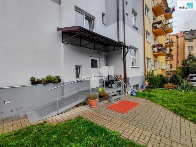 Prodej bytu 2+1, Cheb, Májová, 80 m2