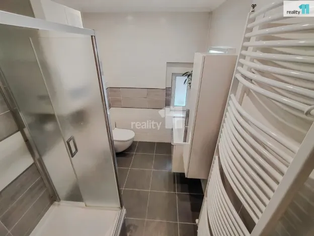 Prodej bytu 2+1, Cheb, Májová, 80 m2