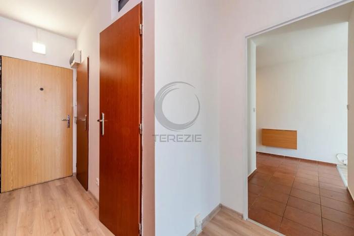 Pronájem bytu 2+kk, Praha - Bohnice, Čimická, 44 m2