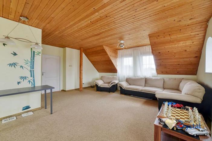 Prodej rodinného domu, Zádub-Závišín, 292 m2