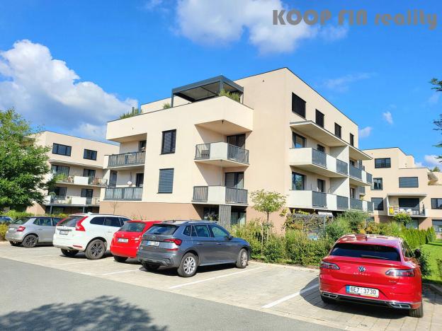 Pronájem bytu 2+kk, Hradec Králové - Pražské Předměstí, Farářství, 55 m2