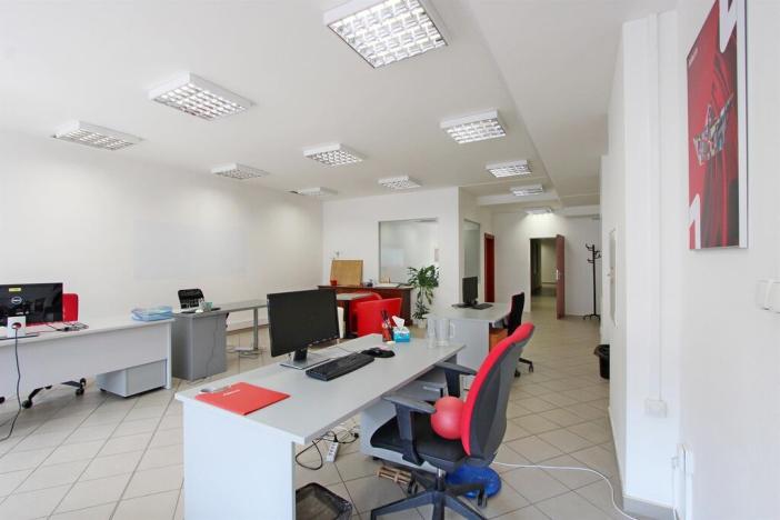 Pronájem kanceláře, Brno, Pekařská, 318 m2