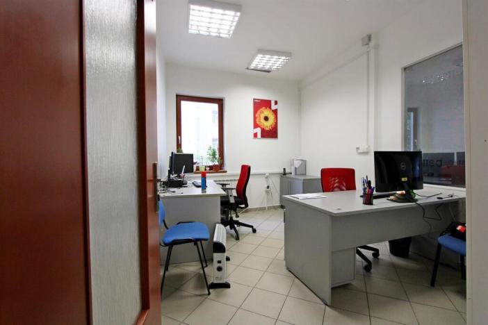 Pronájem kanceláře, Brno, Pekařská, 318 m2