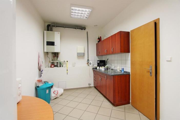 Pronájem kanceláře, Brno, Pekařská, 318 m2