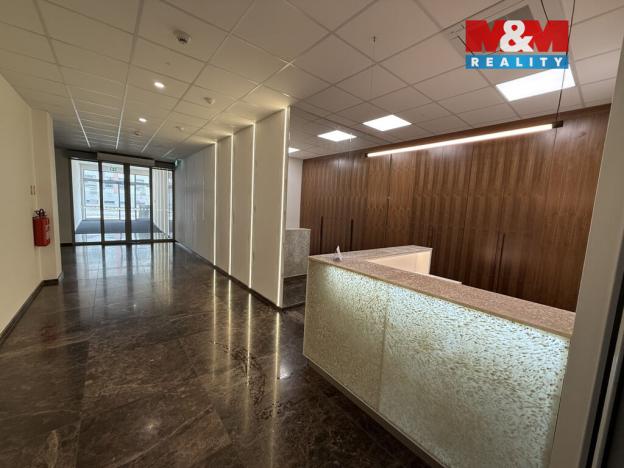 Pronájem obchodního prostoru, Ústí nad Labem - Ústí nad Labem-centrum, Masarykova, 100 m2