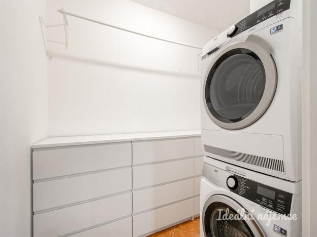 Pronájem bytu 2+kk, Praha - Pitkovice, K dálnici, 70 m2