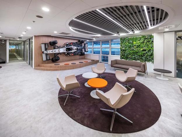 Pronájem kanceláře, Praha - Smíchov, Radlická, 1200 m2