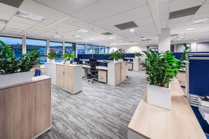 Pronájem kanceláře, Praha - Smíchov, Radlická, 605 m2