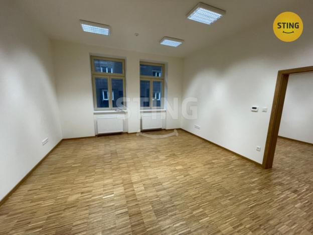 Pronájem kanceláře, Český Těšín, Smetanova, 64 m2