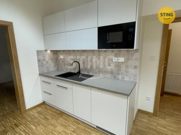 Pronájem kanceláře, Český Těšín, Smetanova, 64 m2