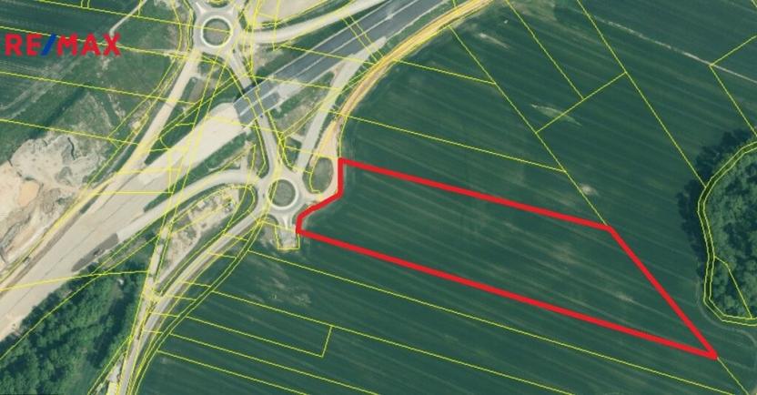 Prodej komerčního pozemku, Roudné, 37224 m2