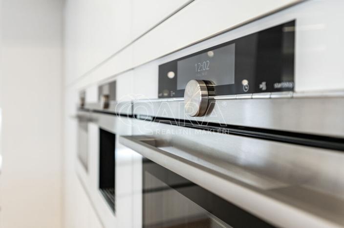 Pronájem bytu 3+kk, Praha, Truhlářská, 186 m2