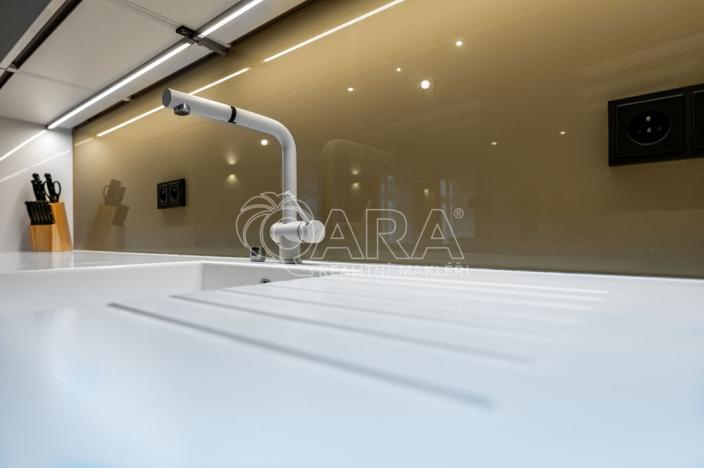 Pronájem bytu 3+kk, Praha, Truhlářská, 186 m2