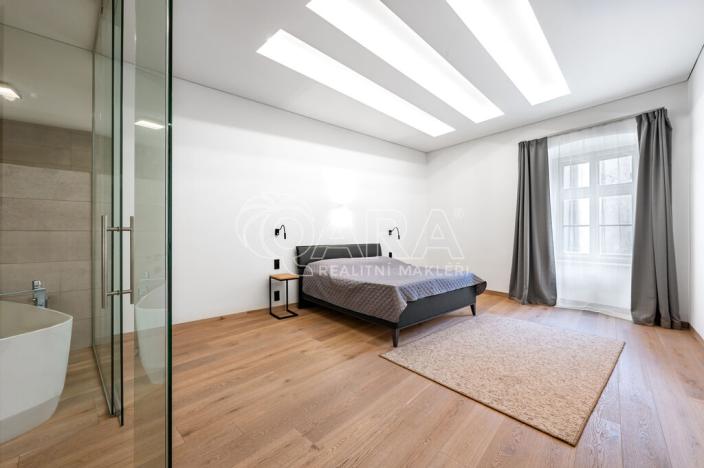 Pronájem bytu 3+kk, Praha, Truhlářská, 186 m2