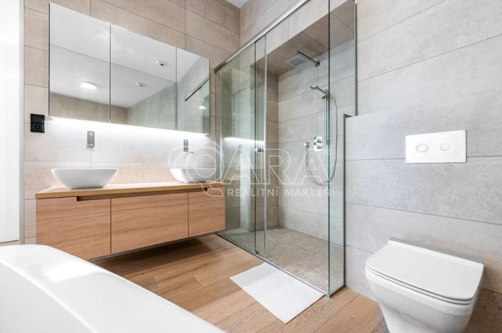 Pronájem bytu 3+kk, Praha, Truhlářská, 186 m2