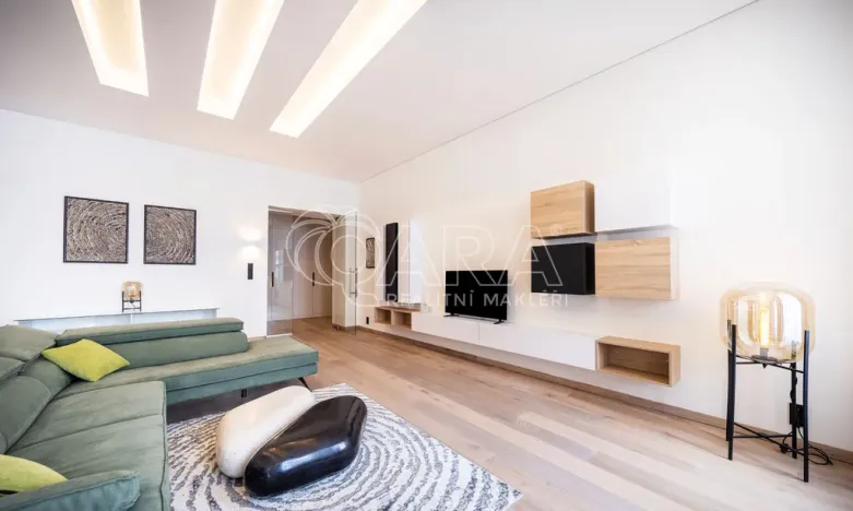 Pronájem bytu 3+kk, Praha, Truhlářská, 186 m2