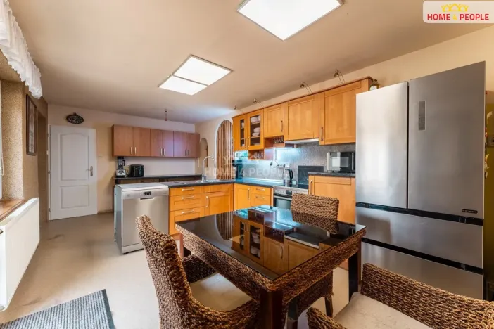 Prodej rodinného domu, Syrovice, 193 m2