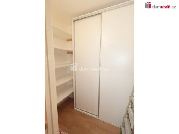 Pronájem bytu 3+1, Praha - Záběhlice, Bramboříková, 72 m2