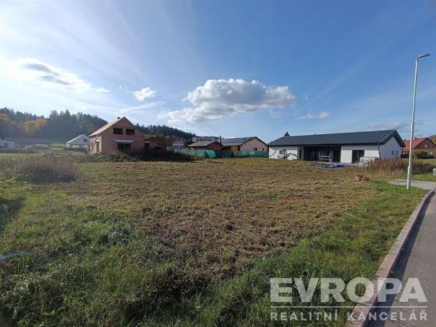 Prodej pozemku pro bydlení, Hostinné, 736 m2