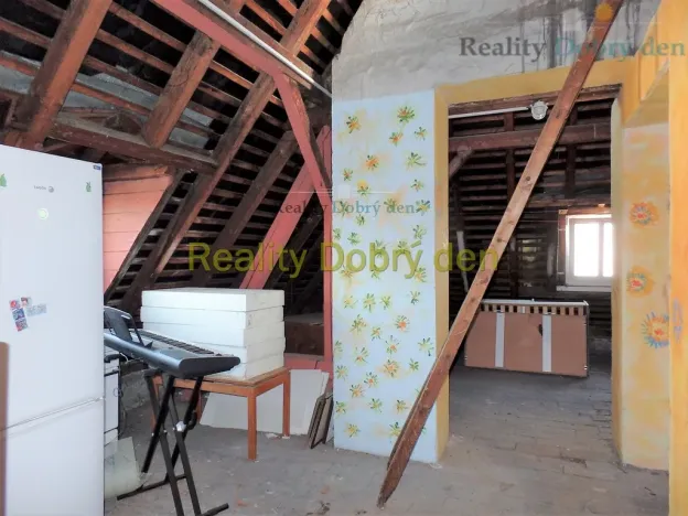 Prodej půdního prostoru, Opava, Englišova, 110 m2