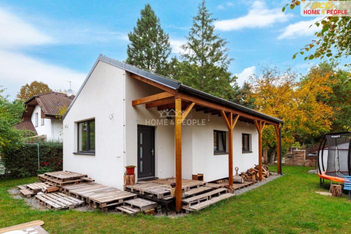 Prodej rodinného domu, Káraný, B. Němcové, 58 m2