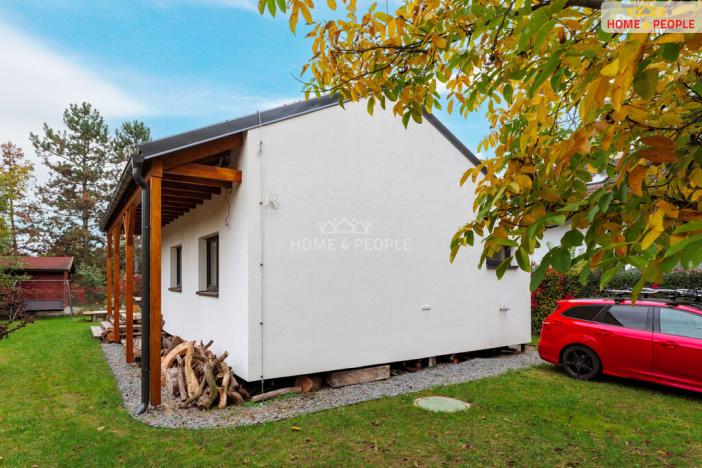 Prodej rodinného domu, Káraný, B. Němcové, 58 m2